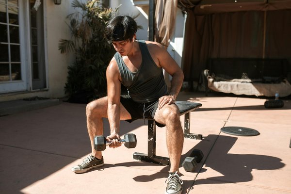 Astuces et exercices pour se muscler efficacement chez soi