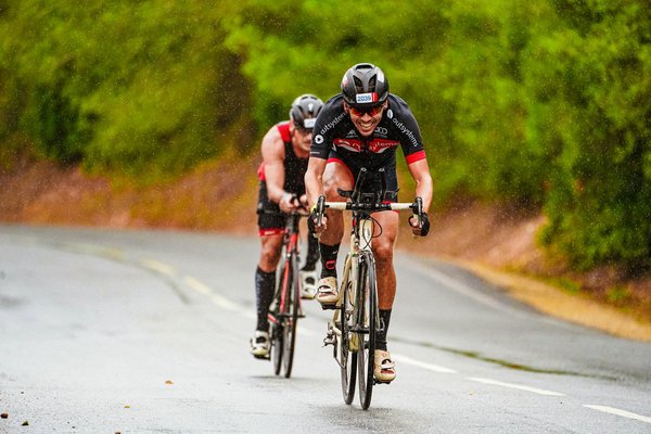 Quelle est l'importance de la technique de pédalage en côte ?